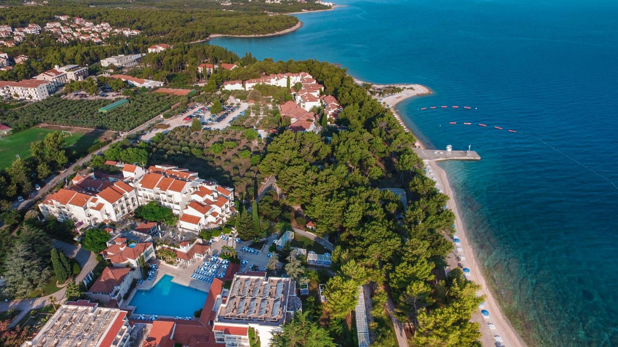 Hotel Waterman Kaktus Supetar Kültér fotó